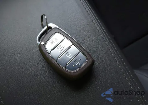 2021 Hyundai Tucson Value z USA, uszkodzony, nr VIN KM8J33A47MU309988